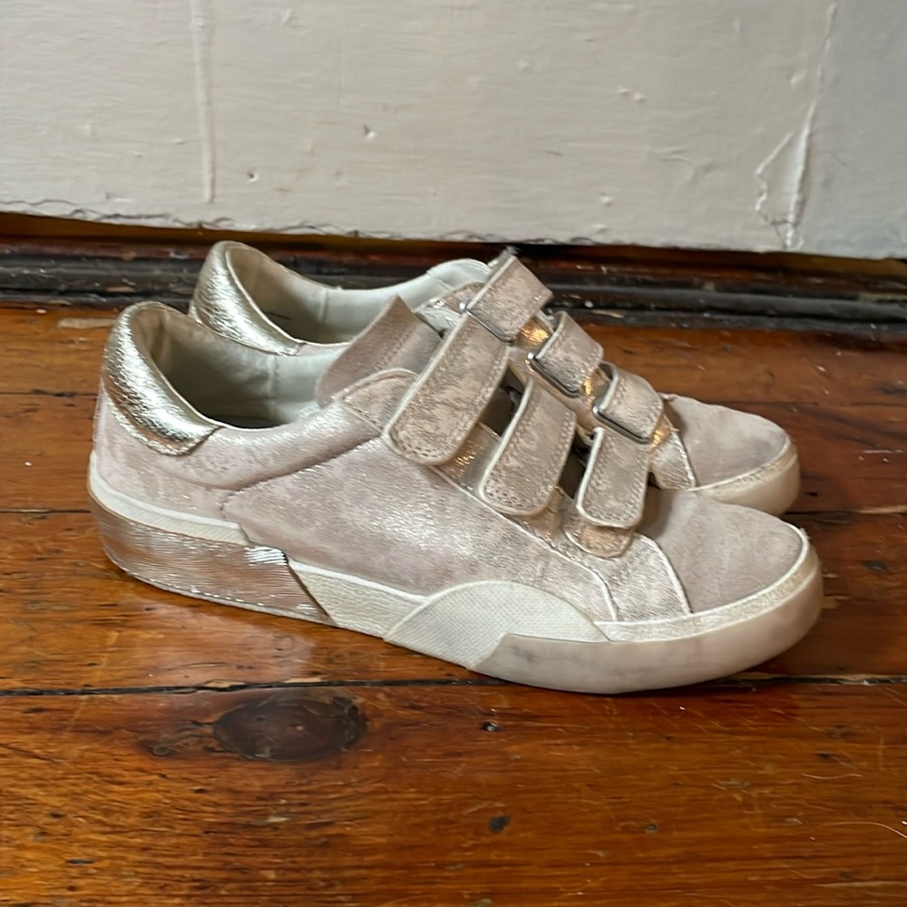 Dolce Vita Sneakers